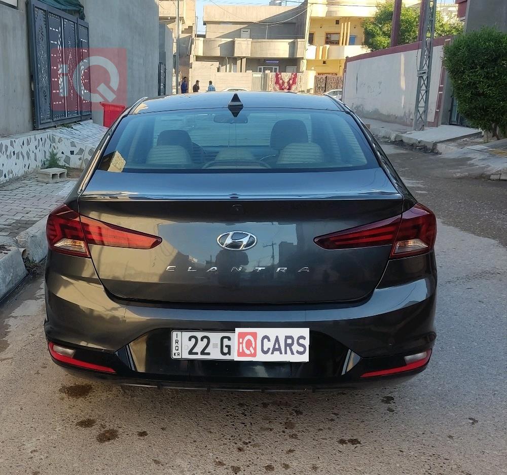 هيونداي النترا